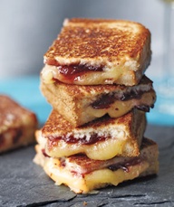 Mini Grilled Cheese Sandwiches With Chutney