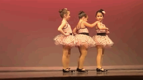 girls dancing_kidsstoppress