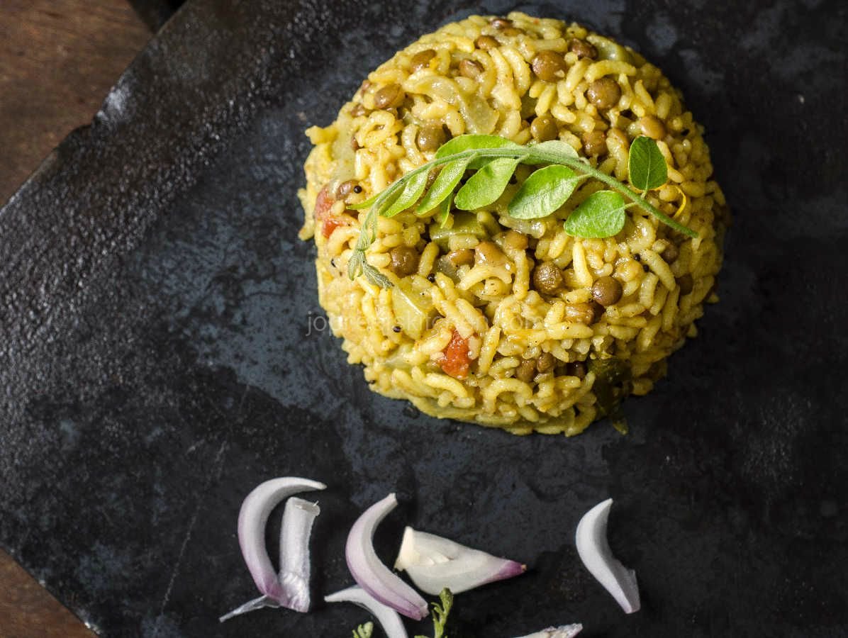 masoor dal khichdi for kids_kidsstoppress