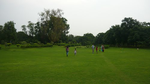 nehru park_places to visit in delhi with kids_kidsstoppress