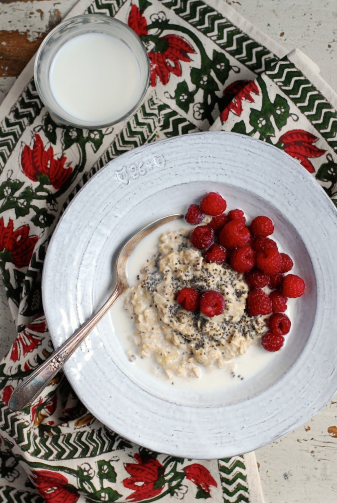overnight-oats-with-raspberries-brewkfast ideas