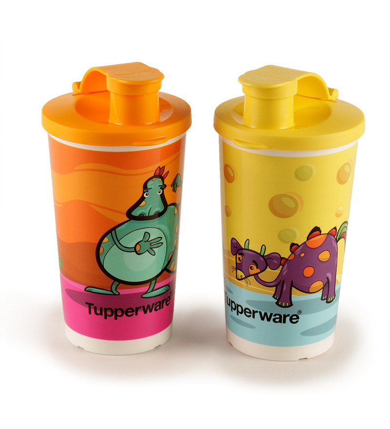 ways to keep kids hydrated- cartoon cups